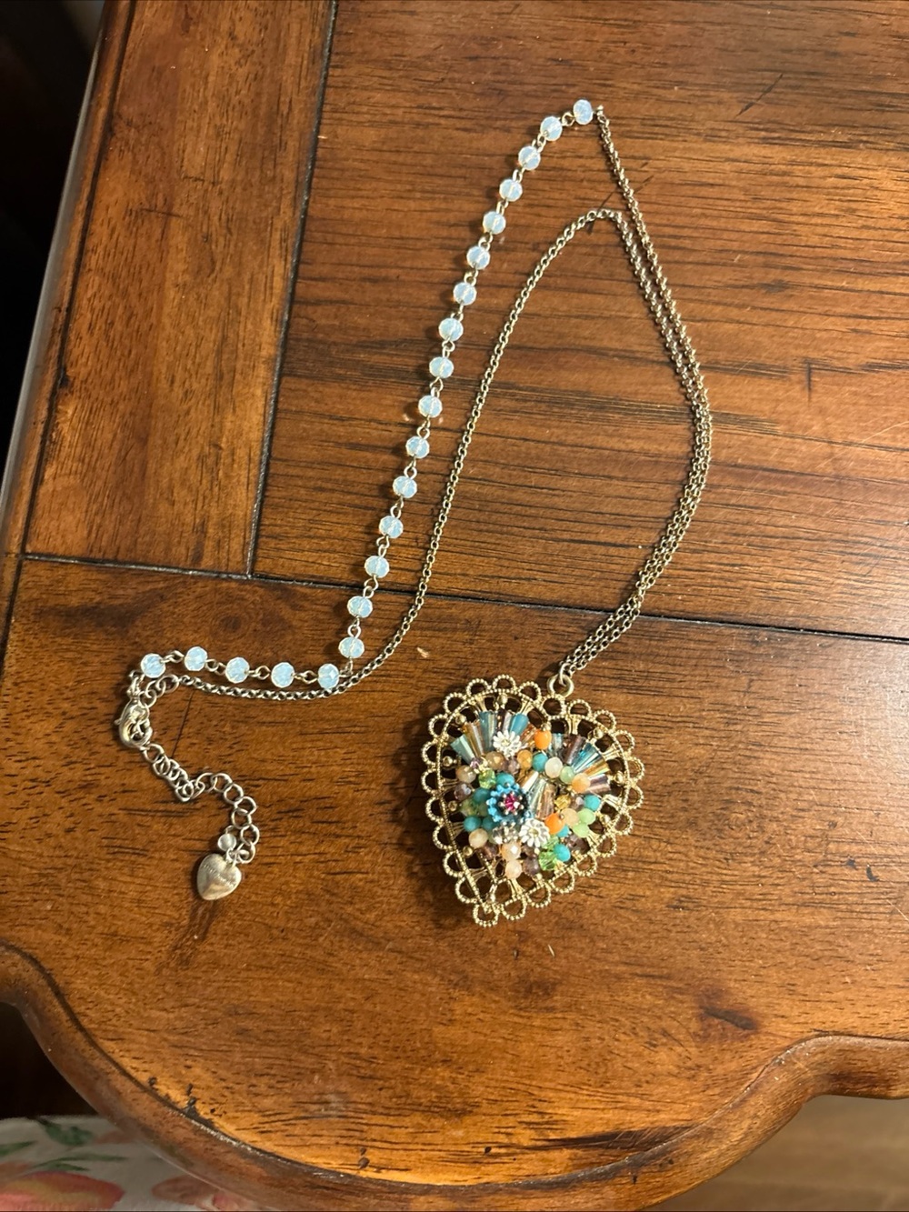Betsey Johnson Weave And Sew Daisy Flower Angular Glass Cluster Heart Necklace